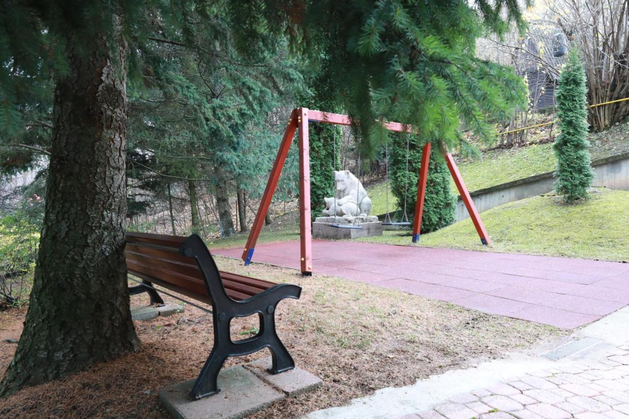 Hotel Geopark Panzió Bukkszentkereszt Zewnętrze zdjęcie